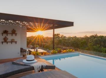 Departamento · 281m² · 3 Recámaras · 3 Estacionamientos · Penthouse en Venta Tulum La Veleta Amueblado y Equipado Gran Lujo!