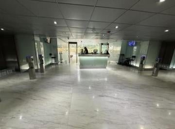 Oficina · 93m² · 1 Estacionamiento · Oficina en Venta Bosque de La Lomas ¡Corredor Corporativo Más Exclu