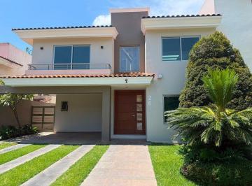 a55ee12e2a54101235b6cc26eb57aad0f4445be1754a0387c891381373f08836 · Casa en Venta Valle Real