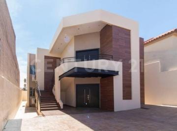 Departamento · 180m² · 2 Recámaras · 2 Estacionamientos · Departamento en Renta