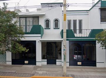 Casa de 4 habitaciones, Aguascalientes · Venta En, Av Francisco I Madero, Barrio La Purisima Mun. Aguascalientes C. P. 20259