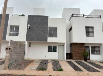 Casa de 3 habitaciones, Soledad de Graciano Sánchez · Casa en Venta Modelo Selva a Estrenar de Tres Habitaciones por Carr. Matehuala