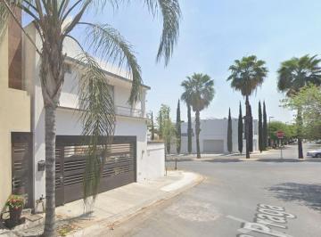 Casa de 3 habitaciones, Monterrey · Venta Praga Col. Cumbres Madeira, Nuevo Leon C. P. 64346