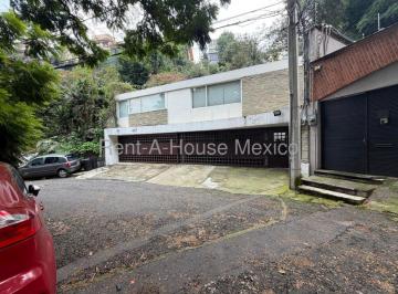 Departamento de 2 habitaciones, Miguel Hidalgo · Departamento en Renta con Terraza Privada en Lomas de Reforma | 200 m²