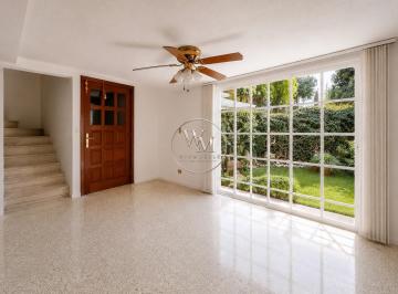Casa · 190m² · 2 Recámaras · 2 Estacionamientos · Casa en Renta en Col, Jacarandas