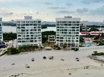 Departamento · 54m² · 1 Recámara · 1 Estacionamiento · Cancún Zona Hotelera Penthouse en Venta