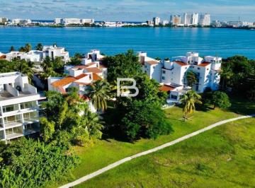 Local comercial · 5000m² · 38 Recámaras · 40 Estacionamientos · Hotel en Venta Zona Hotelera de Cancun