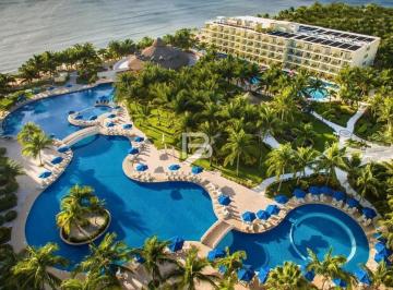 Edificio · 91653m² · Hotel en Venta Palmar Beach en Puerto Morelos