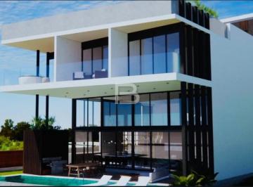 Casa · 5 Recámaras · En Venta Casa Beach Front en Lagunas Puerto Cancun