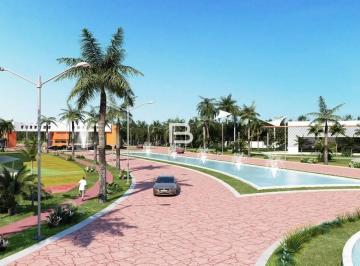 Casa · 190m² · 4 Recámaras · 2 Estacionamientos · Casa en Fraccionamiento Vía Cumbres