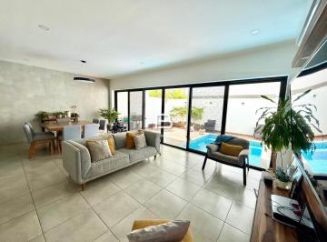 Casa · 160m² · 3 Recámaras · 2 Estacionamientos · En Venta Casa en Cancun de 3 Habitaciones