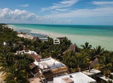 Casa · 345m² · 4 Recámaras · Casa en Isla de Holbox