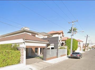 Casa de 5 habitaciones, Mexicali · Venta de Casa en Mexicali, Bjc