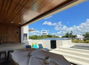 Casa · 240m² · 3 Recámaras · 2 Estacionamientos · Casa en Aqua Residencial