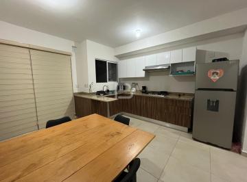 Casa · 157m² · 3 Recámaras · 2 Estacionamientos · Casa en Venta de 3 Habitaciones con Alberca en Cancun
