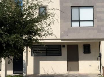 Casa en condominio de 3 habitaciones, García · Casa Equipada en Renta| Colonia Murano | 3 Recamaras y Paneles Solares