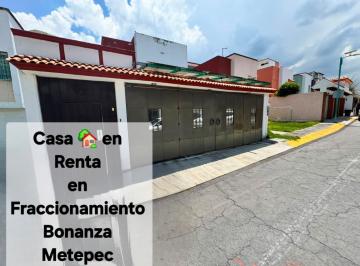 Casa · 3 Recámaras · 2 Estacionamientos · Casa en Renta en Bonanza