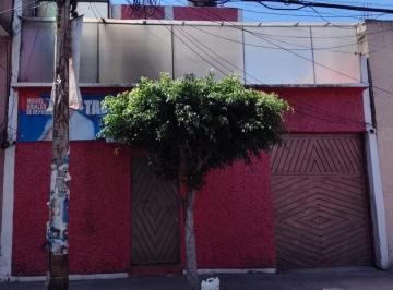 Casa · 196m² · 6 Recámaras · 3 Estacionamientos · Venta Casa Colonia Argentina Antigua