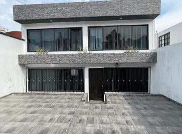 Casa · 161m² · 3 Recámaras · 3 Estacionamientos · Venta Casa en Alamedas Atizapán