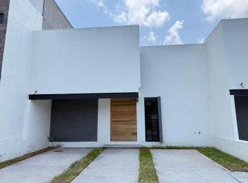 Casa de 4 habitaciones, Corregidora · Casa Lisboa - Cañadas del Arroyo