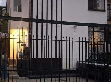Casa · 200m² · 3 Recámaras · 3 Estacionamientos · Venta Linda Casa en Jardines de Atizapan