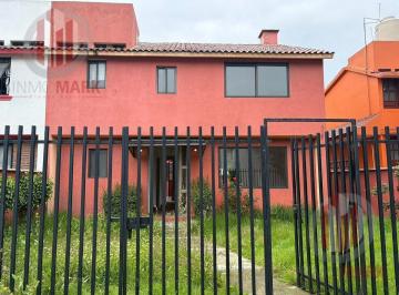 Casa · 131m² · 3 Recámaras · 3 Estacionamientos · Casa en Venta en Lomas Verdes
