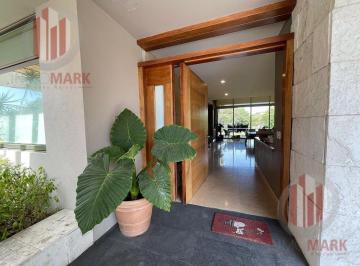 Casa · 1873m² · 3 Recámaras · 4 Estacionamientos · Renta Casa Amueblada en Rancho San Juan
