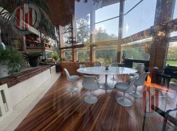 Casa · 950m² · 4 Recámaras · 6 Estacionamientos · Venta Casa Espectacular en Club de Golf Vallescondido