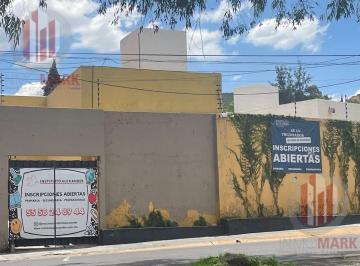 Casa · 278m² · 6 Recámaras · Venta Casa en Las Alamedas con Excelente Ubicación