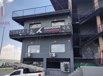 Local comercial · 234m² · 2 Estacionamientos · Renta Local Comercial en Querétaro