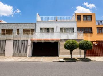 Casa · 360m² · 6 Recámaras · 2 Estacionamientos · Casa en Venta Jardin Balbuena Av del Taller Venustiano Carranza