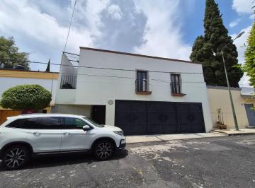 Casa de 4 habitaciones, Tlalpan · Casa en Club de Golf Mexico de 4 Recamaras 4 Baños