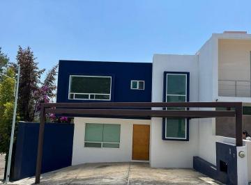 5562663229913a05fe3c54dda6306d53a7b3f1249bd18b6c098d7b04e249bd0a · Casa Nueva en Venta en Altozano, Coto Venados Vistas Altozano Morelia