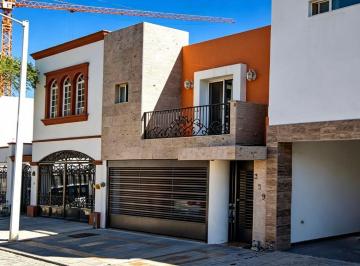 Casa de 2 habitaciones, Monterrey · Propiedad con Precio Especial – ¡No La Dejes Pasar! Casa en Venta en Cumbres Elite