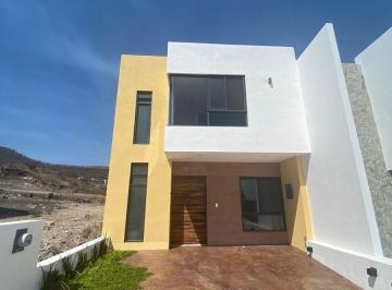 9555ac0078b9d944fffc9bff507d45103186bbdf7f005d02108d990234807f46 · Casa en Venta en Cañadas del Bosque Tres Marías, Morelia