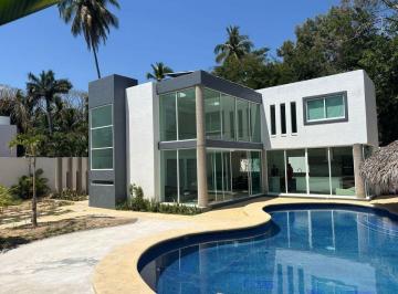b6c7ff7a13072103857dac3c162e0404cfd5cb17095bf1fba53c97c6927e9628 · Casa en Venta en Ixtapa Zihuatanejo