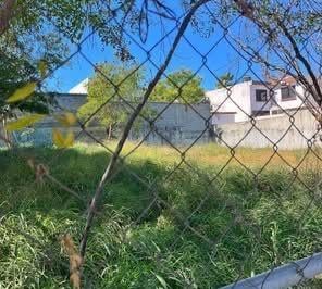 Terreno / Lote · 180m² · Terreno en Cumbres