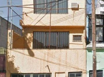 Casa de 3 habitaciones, Benito Juárez · Propiedad en Venta en Col. Alamos en Alcaldia, Benito Juarez Cdmx