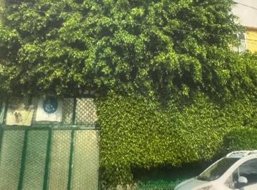 1 · Casa de Dos Pisos en Presidentes Ejidales, Coyoacán - 4 Recámaras y 3 Estacionamientos - $5,075,000