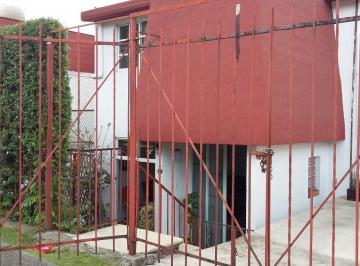 Casa de 4 habitaciones, Atizapán de Zaragoza · Magnifica Casa en Calle Cigüeñas a 5 Min de Soriana a Pie y de Walmart a 15 Min