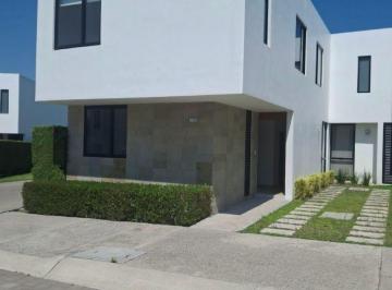 Casa en condominio de 3 habitaciones, Querétaro · Vive Al Máximo en El Refugio