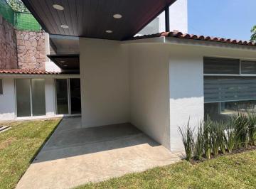 Casa de 3 habitaciones, Tlalnepantla de Baz · Casa Totalmente Remodelada en Renta — Las Arboledas