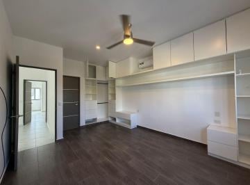 Casa · 165m² · 3 Recámaras · 2 Estacionamientos · Casa en Renta 3 Hab, Paneles Solares, Alberca Privada