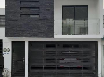 Casa de 3 habitaciones, Santa Catarina · Casa en Venta Villas del Mirador Santa Catarina