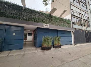 Oficina · 300m² · Casa con Uso de Suelo Para Oficinas en Letran Valle, con Roof Garden!