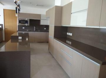 Departamento · 204m² · 3 Recámaras · 3 Estacionamientos · Departamento - Valle Oriente