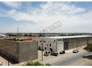 N/A · Bodega Dentro de Parque Industrial. Superficie de + 2,681 m²