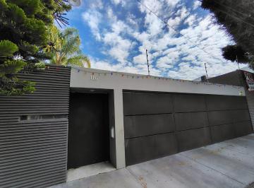 N/A · Renta Casa de Una Sola Planta en Villas del Meson con Alberca