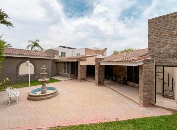 N/A · Casa en Venta en Campestre La Rosita, Torreón. Equipada y con Mas de 637 M² de Terreno