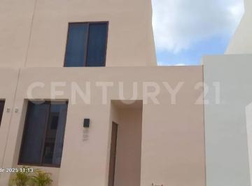 Casa · 77m² · 2 Recámaras · 2 Estacionamientos · Casa en Renta en Condominio Kulkana 1
